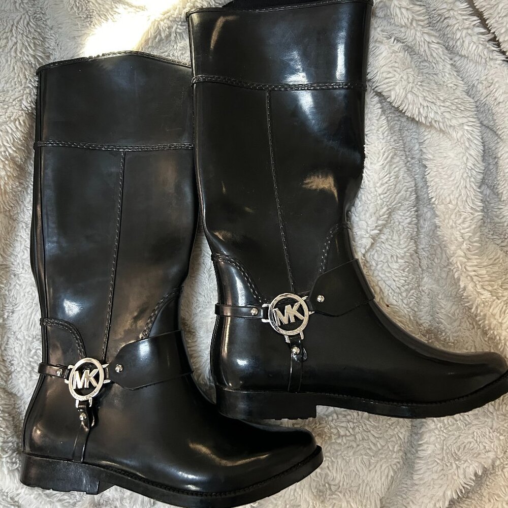 Michael Kors Rain Boots in Black Size 8